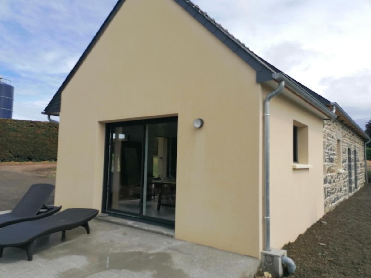 Les gîtes de Saint Barnabé Plourhan Extérieur photo
